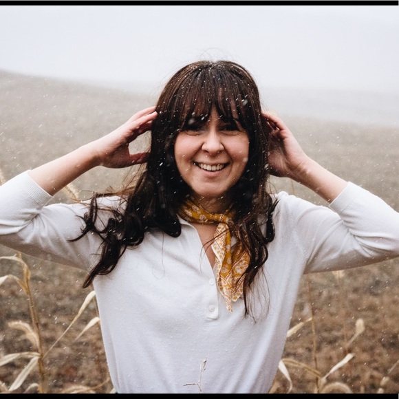 Meet your Posher, Hannah - Picture 1 of 1